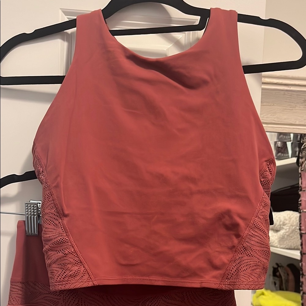 Athleta Crop Top and Leggings Matching Set